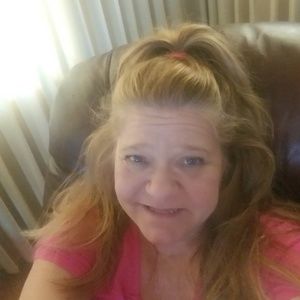 Meet your Posher, Debra